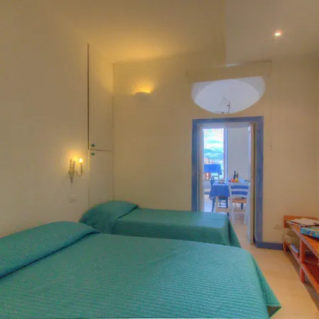 Appartement Panoramic Modern With Parking Gaète